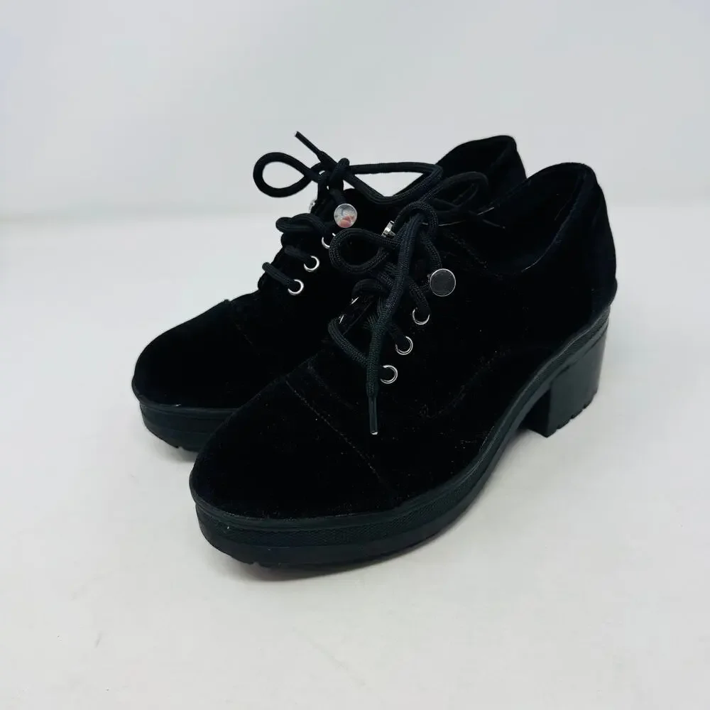 Urban Outfitters Black Velvet Lace-Up Chunky Platform Heels 90s Y2K Style Size 7